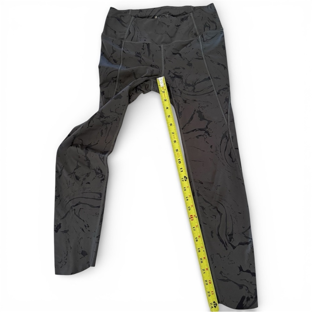 Athleta Velocity Stash Pocket 7/8 Tight Marble Gray XS Leggings - Picture 6 of 9